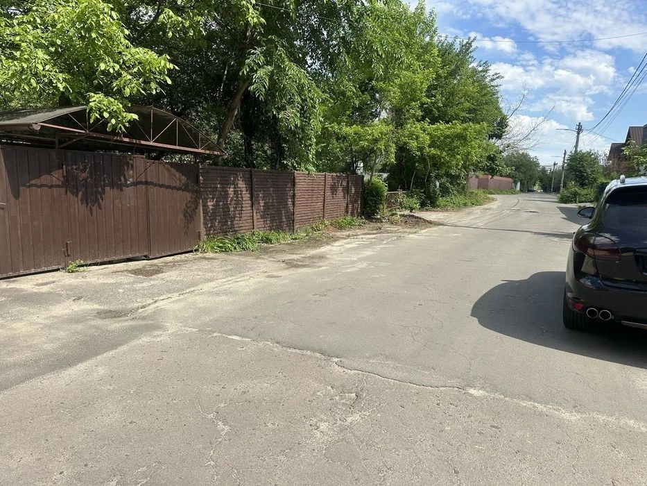 Продаж (продажа) дуплекс, 4 сотки землі, 1/2 будинок (дом) -