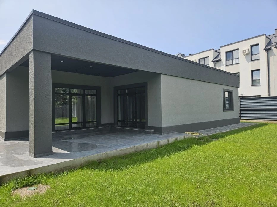 Продам свій будинок метро Осокорки, Славутич 7км
