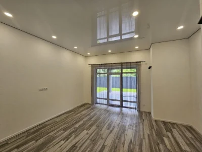 Продам свій будинок метро Осокорки, Славутич 7км