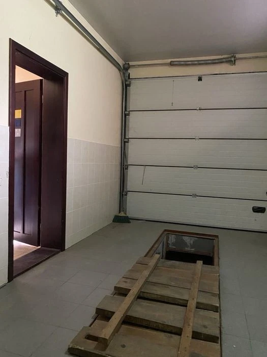 Продам таунхауз (180 м ) с камином, сауной, подвалом-бомбоуб