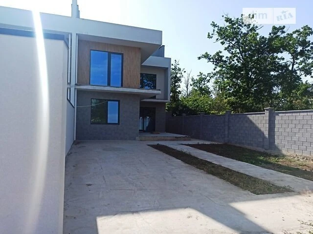 Продаж частини будинку на вул. Паркова, 5 кімнат • ID 323306
