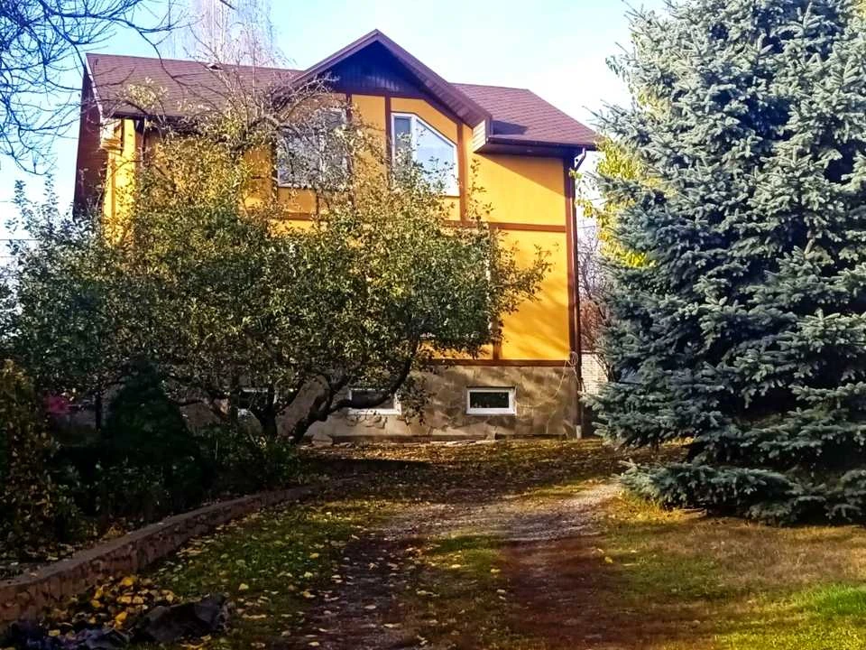 Будинок. Київ, Павла Грабовського вул.