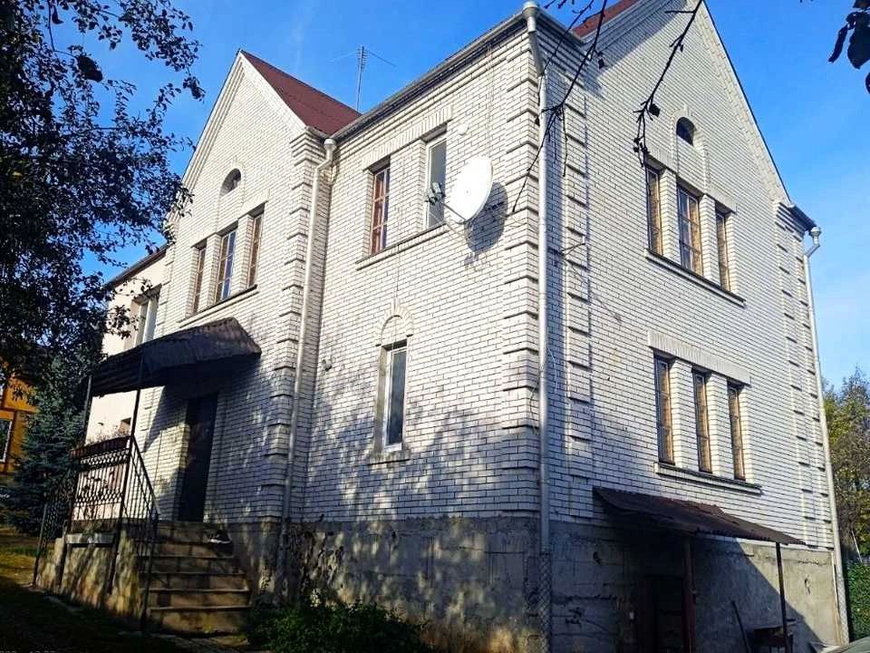 Будинок. Київ, Павла Грабовського вул.