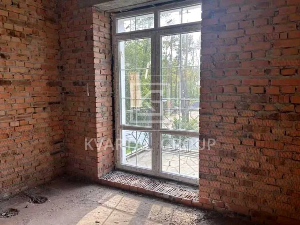 Будинок. Київ, Михайла Чалого вул.