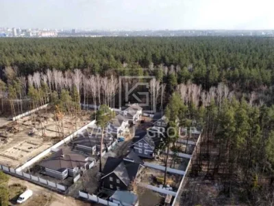 Будинок. Київ, Михайла Чалого вул.