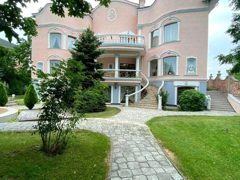 Будинок. Київ, Красицького вул.
