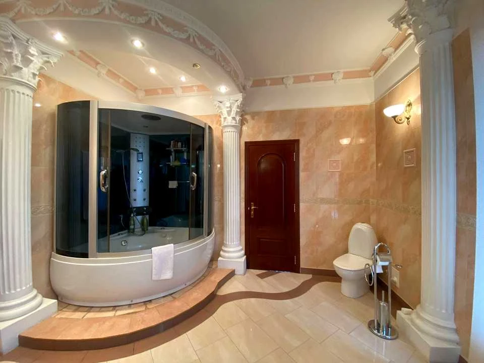 Будинок. Київ, Красицького вул.