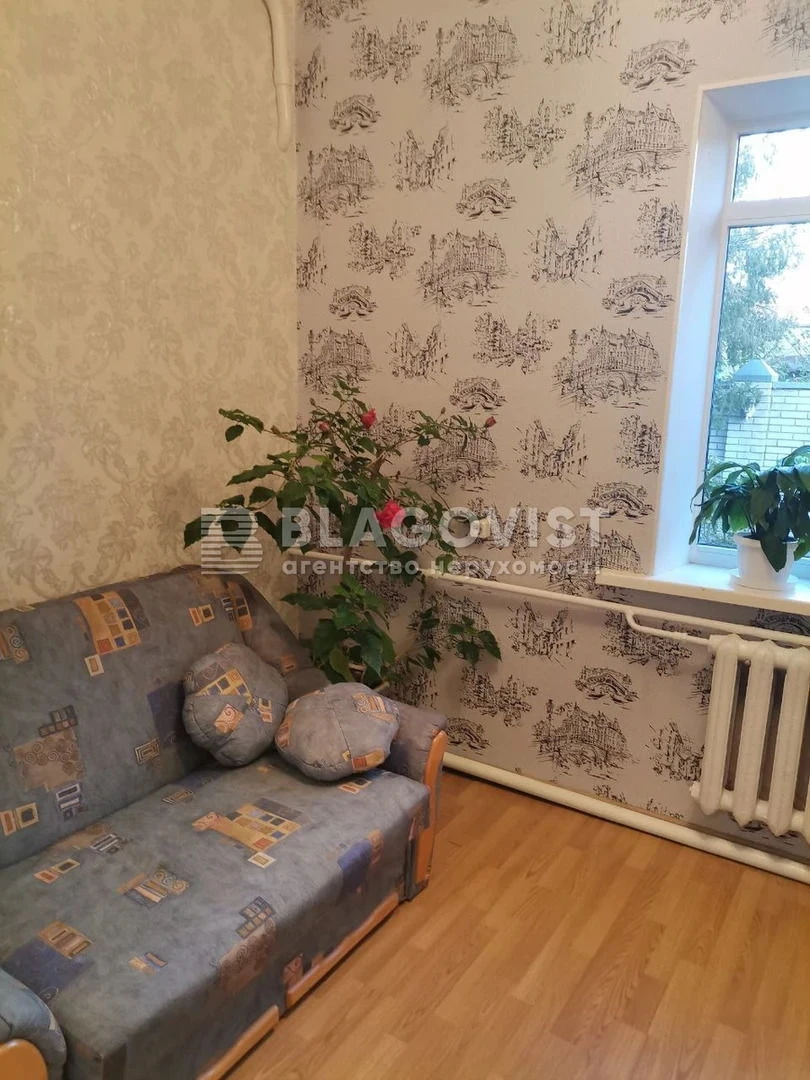 Продаж будинку вул. Дібровна 8 в Києві / W-7440776