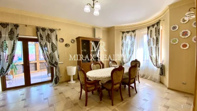 Продаж будинку 300 м #178; ділянка 6 сот камін веранда Київ