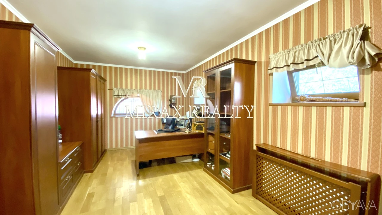 Продаж будинку 300 м #178; ділянка 6 сот камін веранда Київ