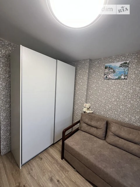 Room for sale 61.3 sq. m. on Kubanskaya Ukrainy str. 28 • ID