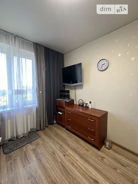 Room for sale 61.3 sq. m. on Kubanskaya Ukrainy str. 28 • ID