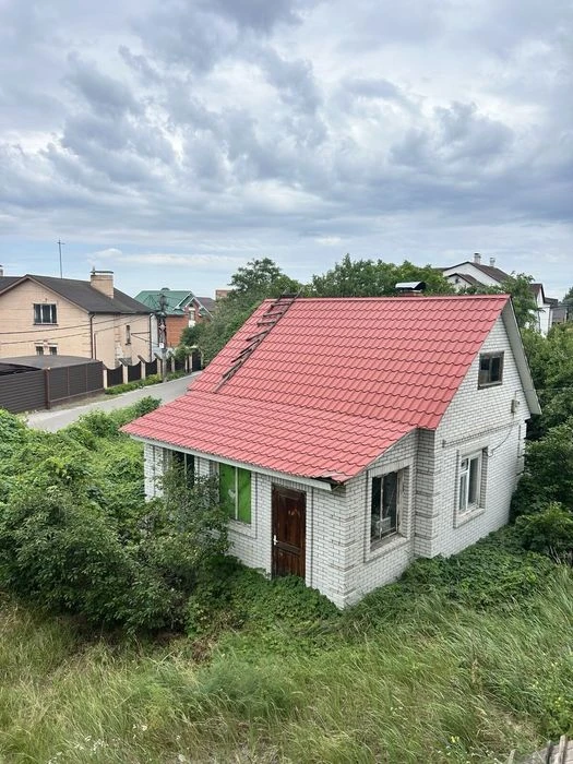 Продаж ділянки з недобудовами. Осокорки м.Славутич