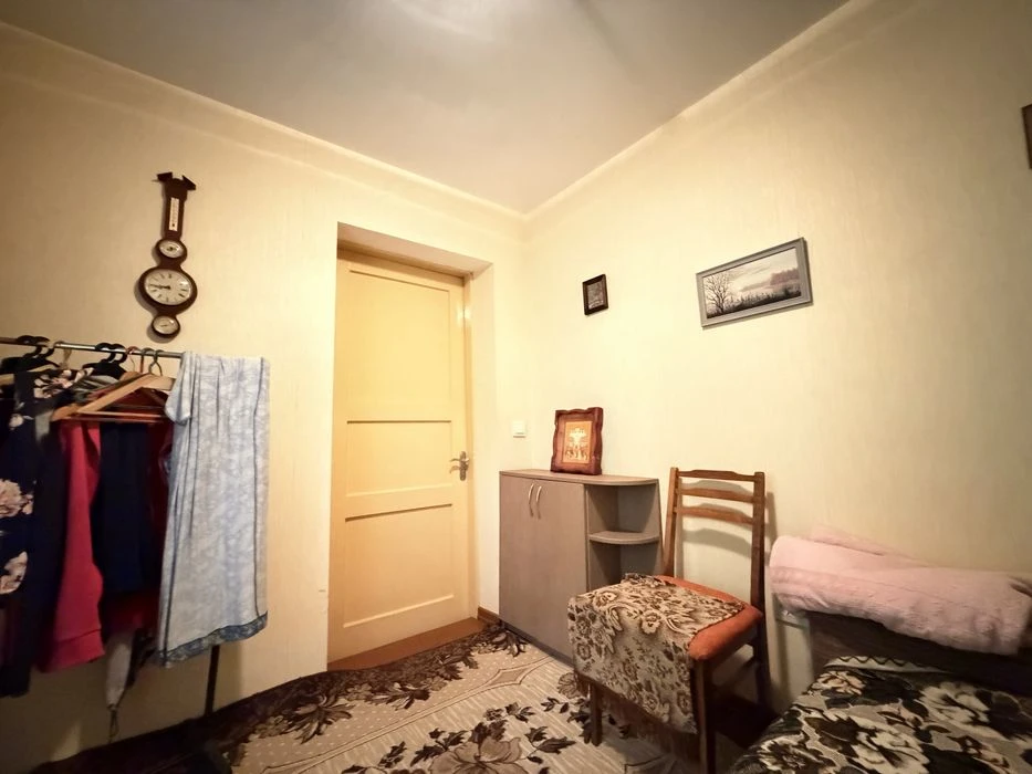 Продаж будиинку Осокорки, озеро Мартишів