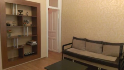 Продам 3-комнатную квартиру в историческом центре Одессы.
