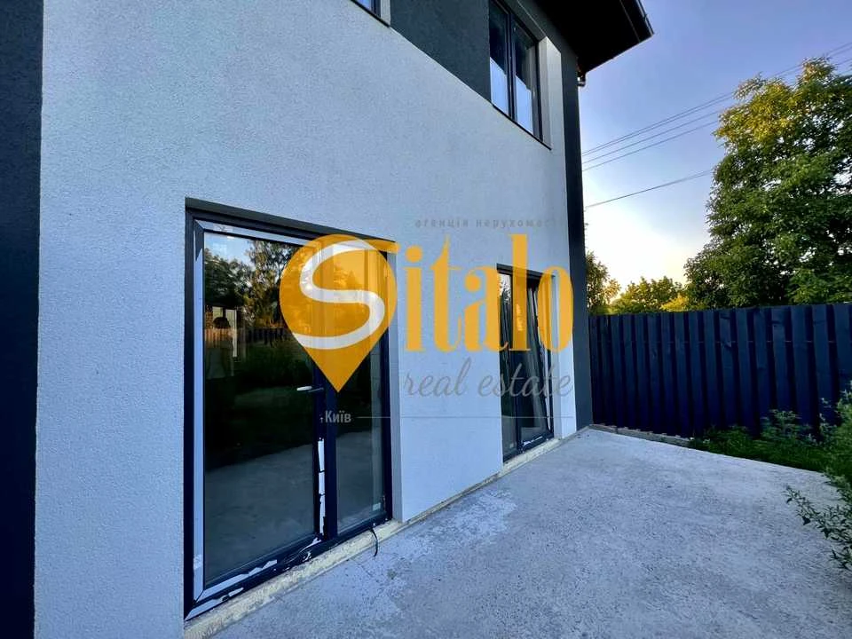 Будинок. Київ, Східна