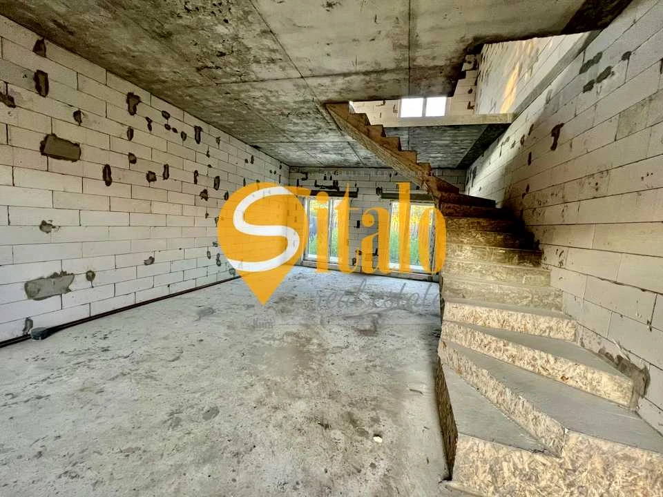 Будинок. Київ, Східна