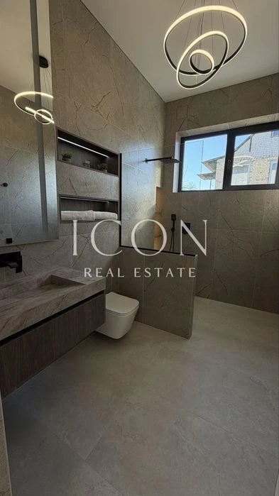 Продаж сучасного будинку 212м2 | м.Славутич