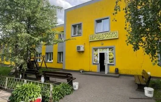 Продам окремо розташований Гуртожиток з адмінкорпусом 1100 м