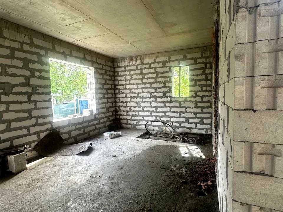 Будинок. Київ, 69-та Садова вул.
