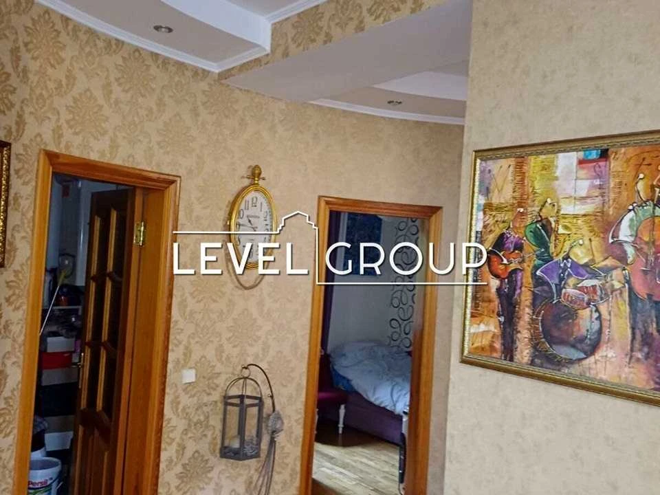 Будинок. Київ, Бориславська вул.