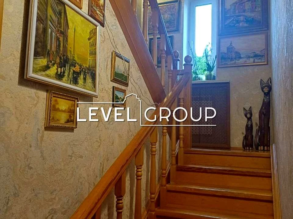 Будинок. Київ, Бориславська вул.