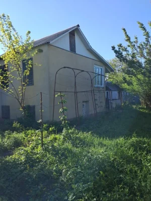 Продаж будинку метро Славутич, с/т Райдуга, вул. Садова, 156