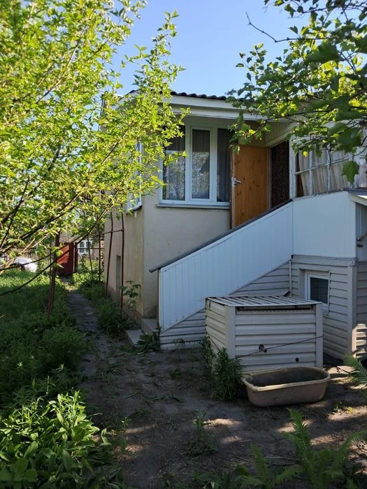 Продаж будинку метро Славутич, с/т Райдуга, вул. Садова, 156