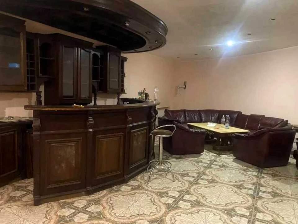 Будинок. Київ, Криворізька вул.