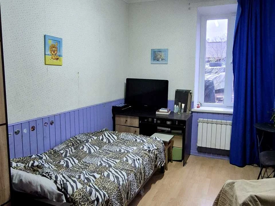Будинок. Київ, Рахманінова вул.