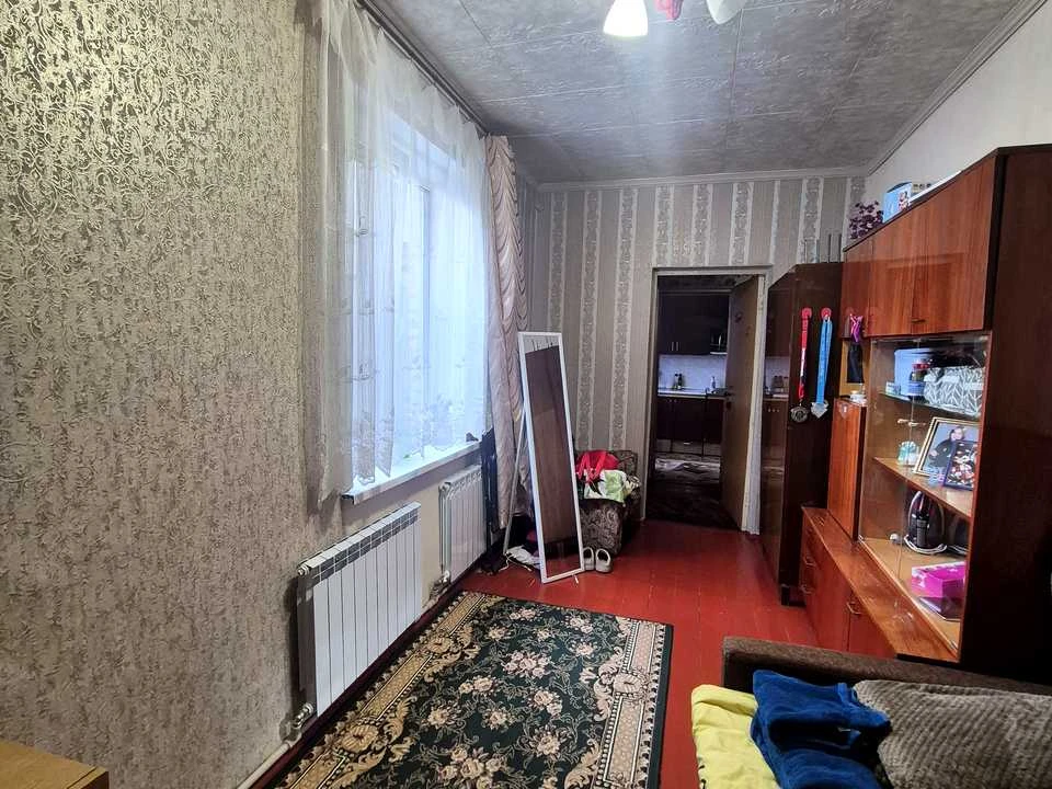 Будинок. Київ, Ворзельська вул. (Верещагіна)