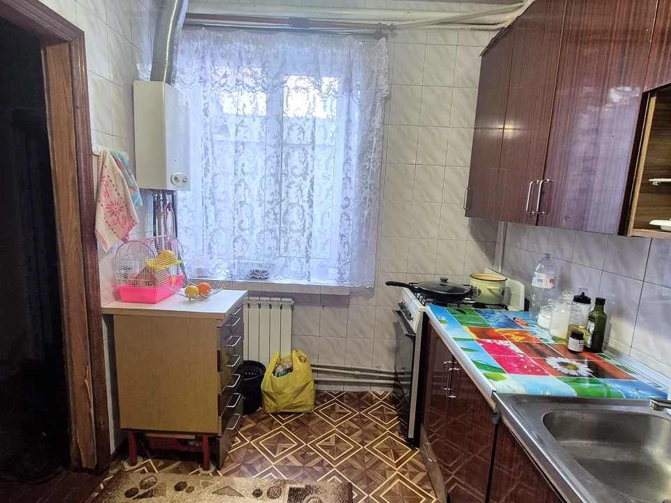 Будинок. Київ, Ворзельська вул. (Верещагіна)