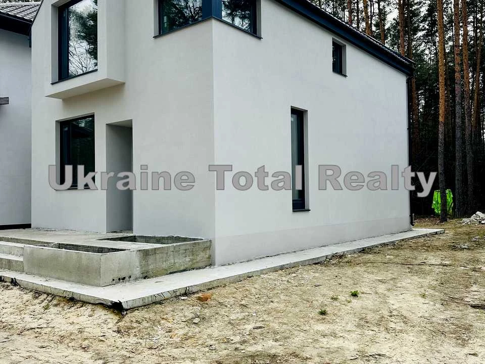 Будинок. Київ, Борова вул.