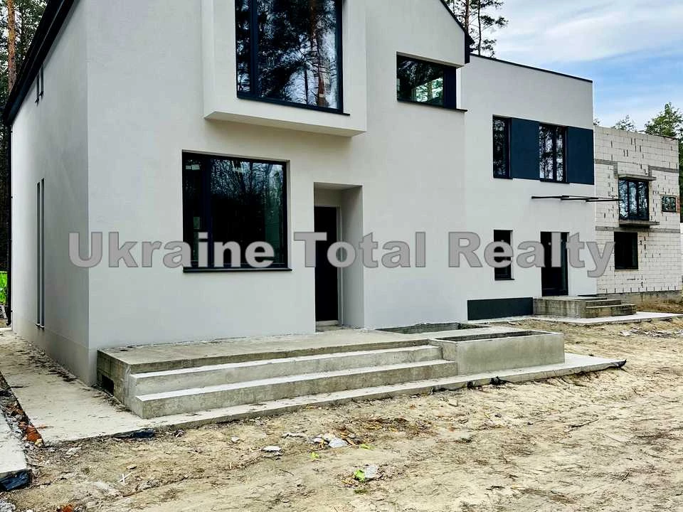 Будинок. Київ, Борова вул.