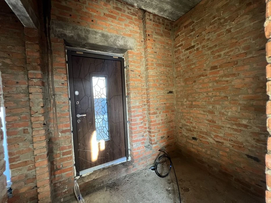 Продаж Таунхаусу в стилі Хайтек !