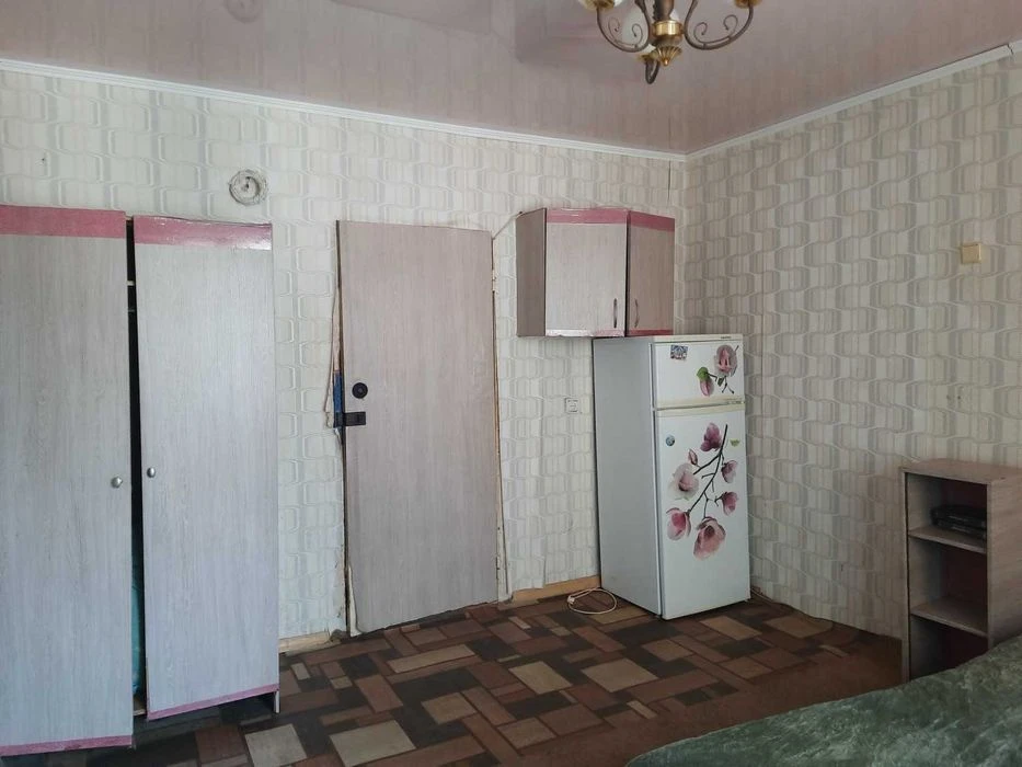 For sale 2-room apartment on Gv. Shyronyntsiv St., Saltivka