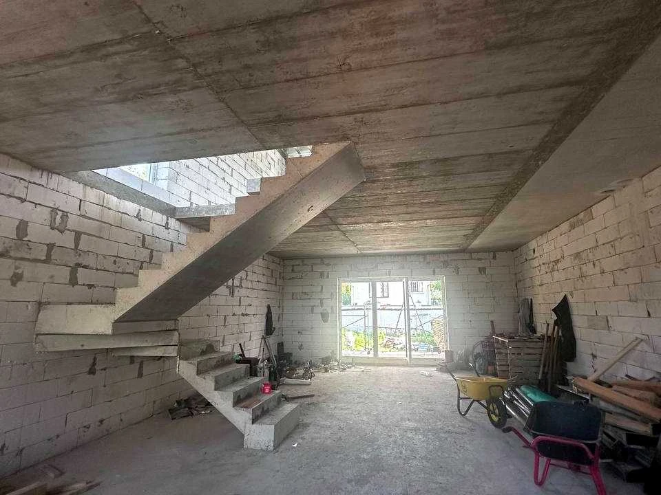 Будинок. Київ, 54-та Садова вул.