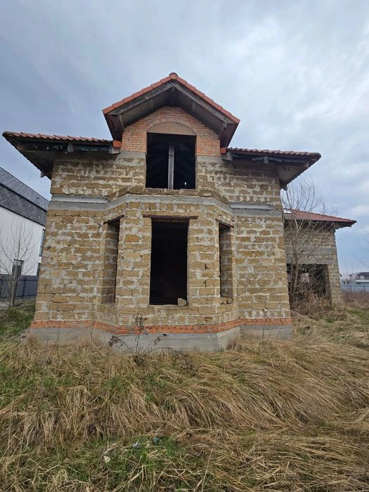 Без% Продаж капітального будинку 250 м² у Жулянах Цегла діля