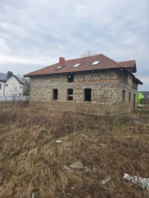 Без% Продаж капітального будинку 250 м² у Жулянах Цегла діля