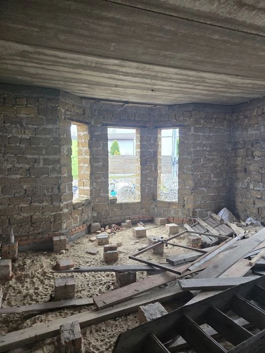 Без% Продаж капітального будинку 250 м² у Жулянах Цегла діля