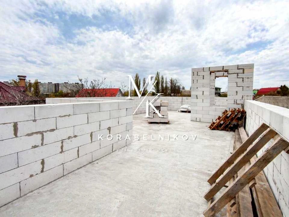 Будинок. Київ, Кринична вул.