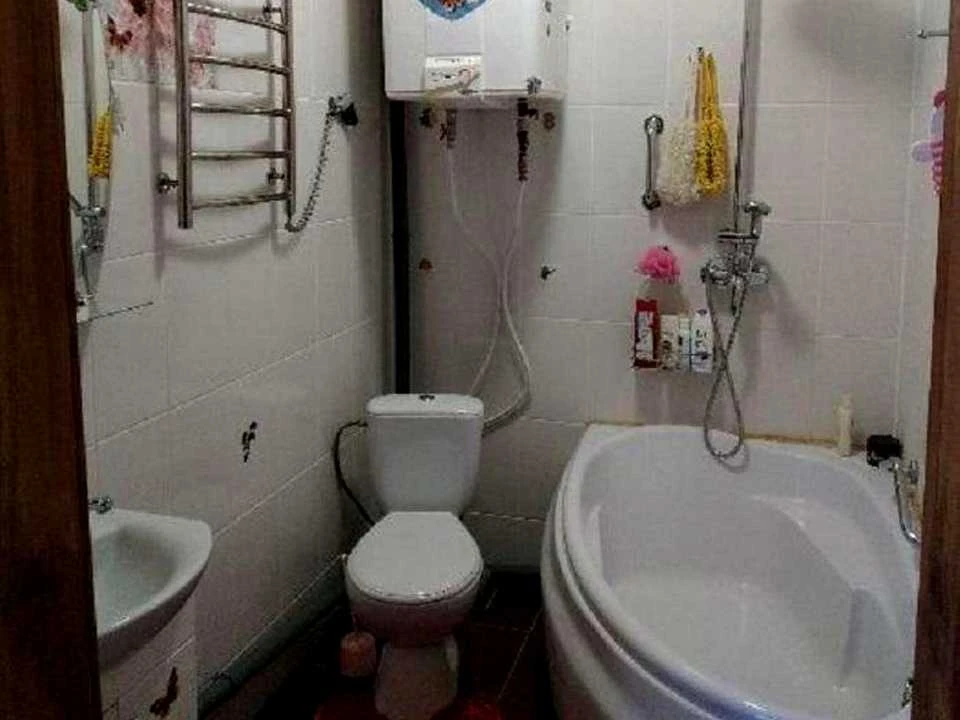 Будинок. Київ, Житомирське шосе