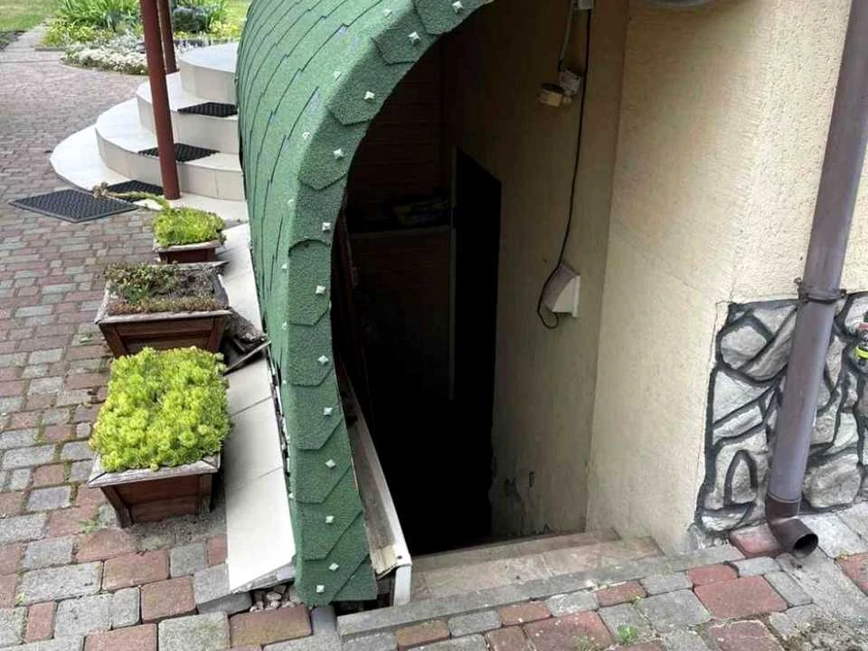 Будинок. Київ, 20-та Садова вул.