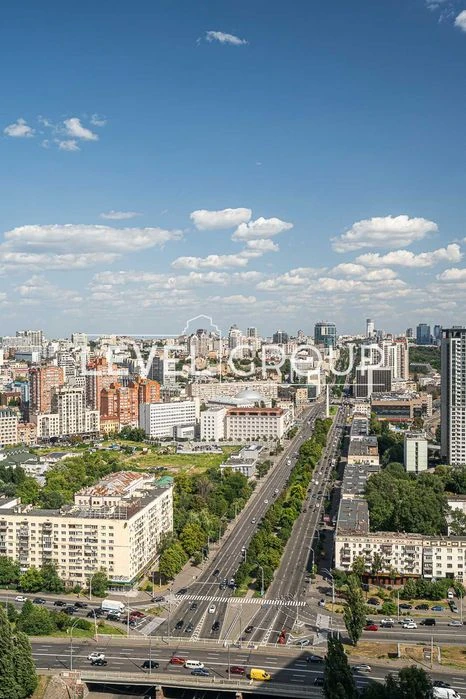 One-room apartment for sale on Beresteysky Avenue/Manha Residential Complex