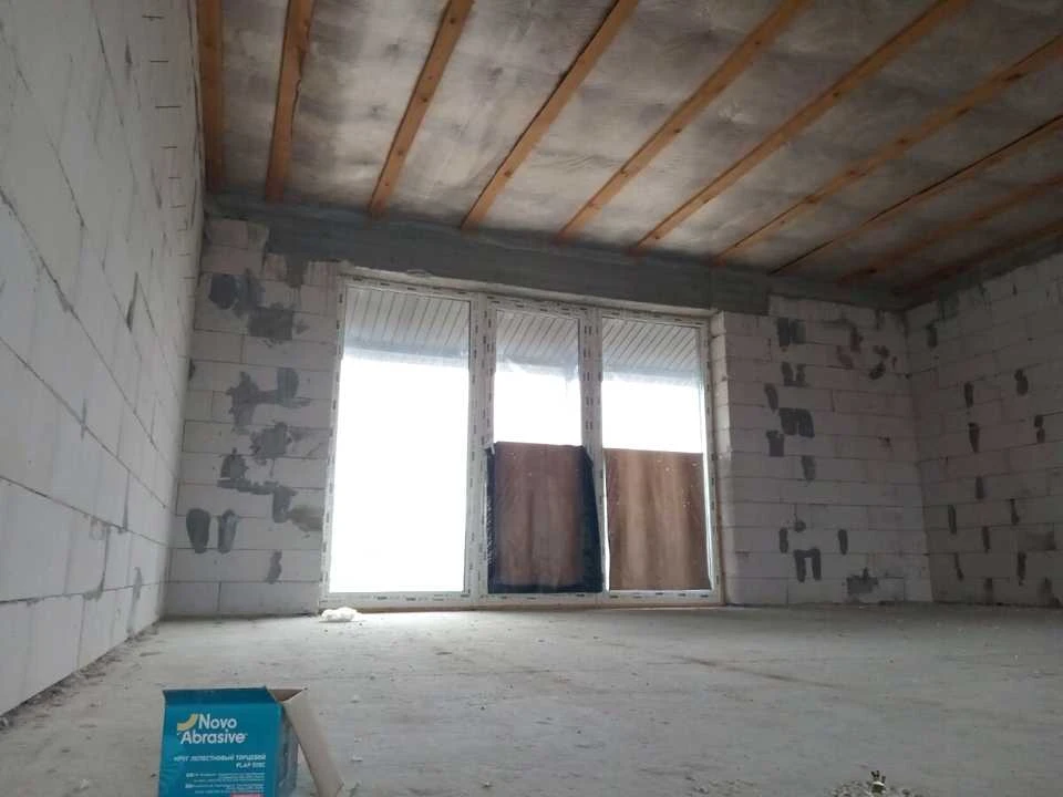 Будинок. Київ, Центральна вул.