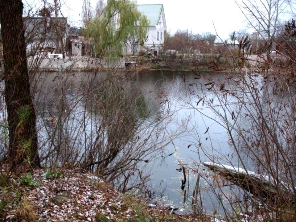 Будинок. Київ, 161-ша Садова вул.