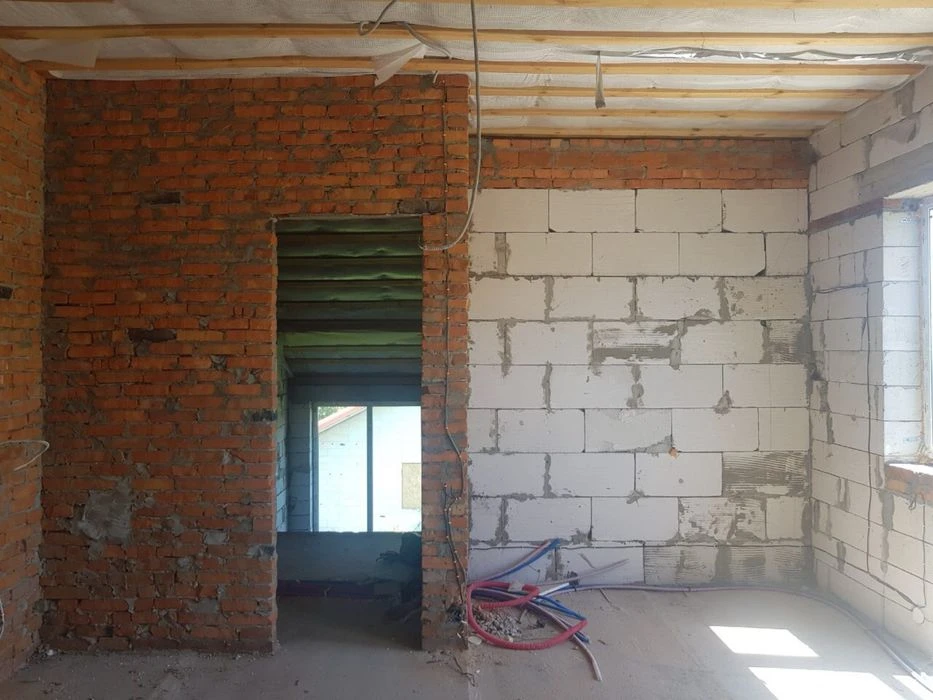 Будинок 200 м² Осокорки | 6 км до м. Славутич | 300 м до озе