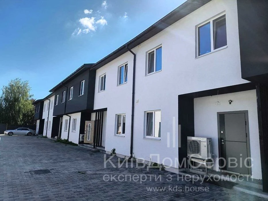 Продаж таунхауса Котеджне Містечко Щасливе Осокорки вул Щасл