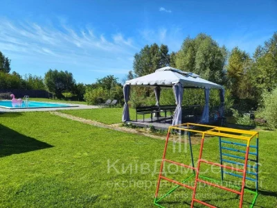 Продаж таунхауса Котеджне Містечко Щасливе Осокорки вул Щасл