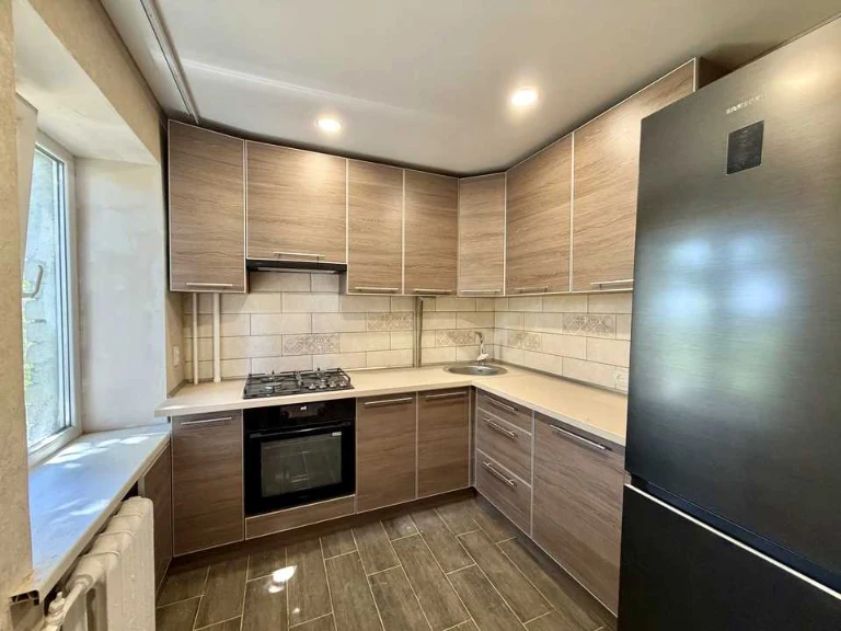 Apartment. Zaporizhzhia, Peremohy st.